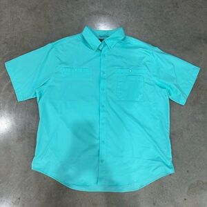 Roundtree and Yorke moisture wicking vented shirt